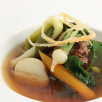 野菜のコンソメスープ