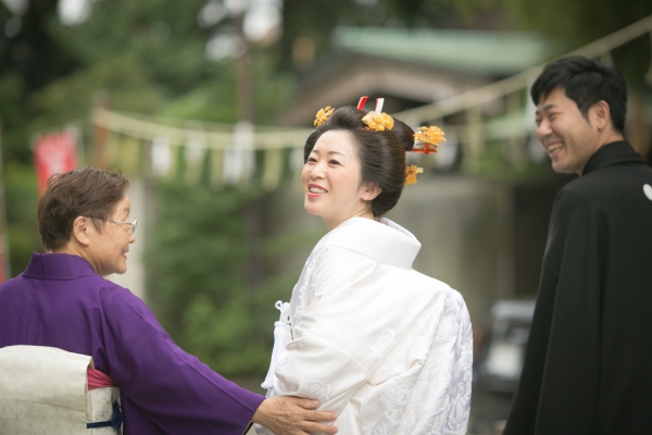 おふたりが過ごした町 神社での結婚式