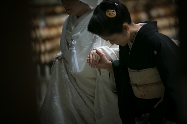 おふたりが過ごした町 神社での結婚式