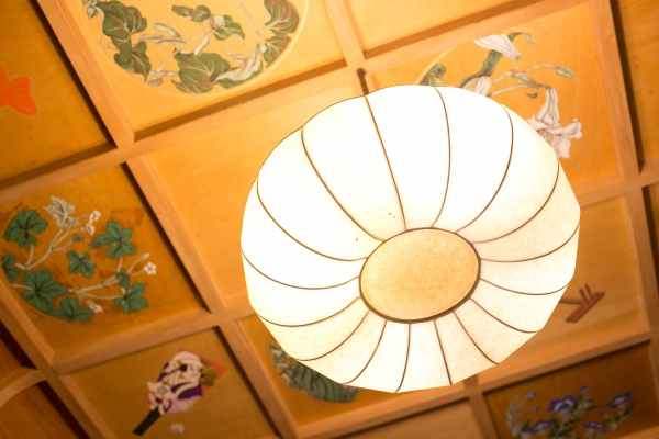 家族に見守られ花嫁になる