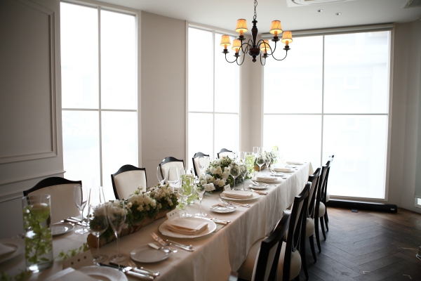 家族だけで結婚式