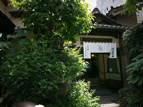 【浅草】今半別館　純日本建築の粋を凝らした総檜造りのすき焼きの老舗